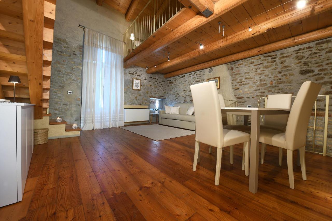 Hotel Ca 'D Calin Casa Nel Borgo Serralunga d'Alba Exterior foto